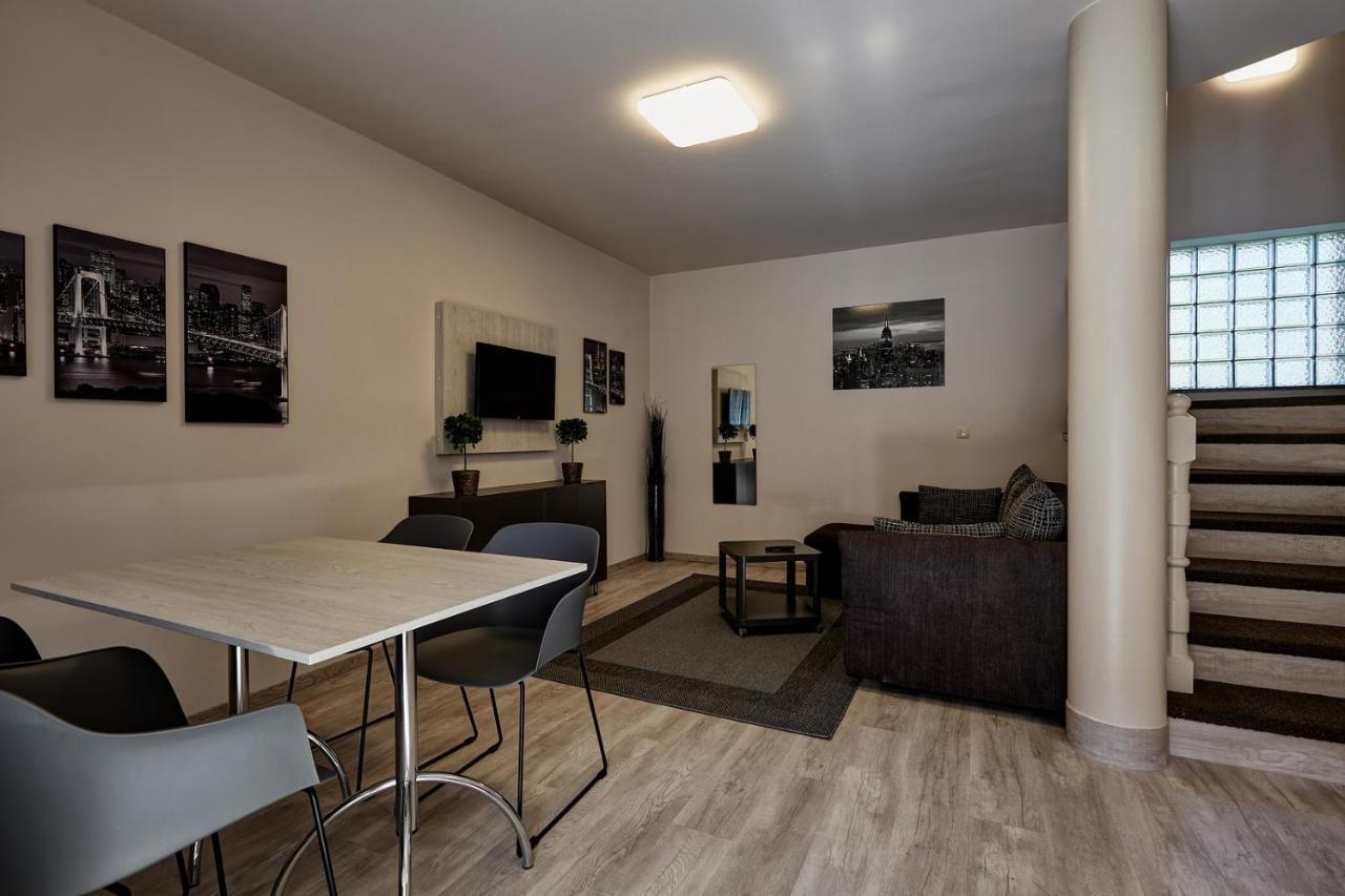 Ovar Apartman Mosonmagyarovar Luaran gambar